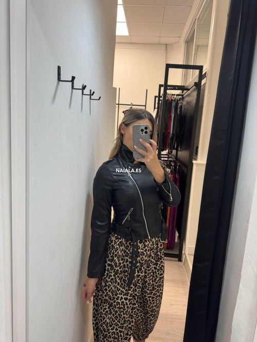 Chaqueta polipiel negra