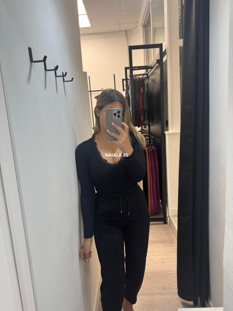 Suéter cuello pico